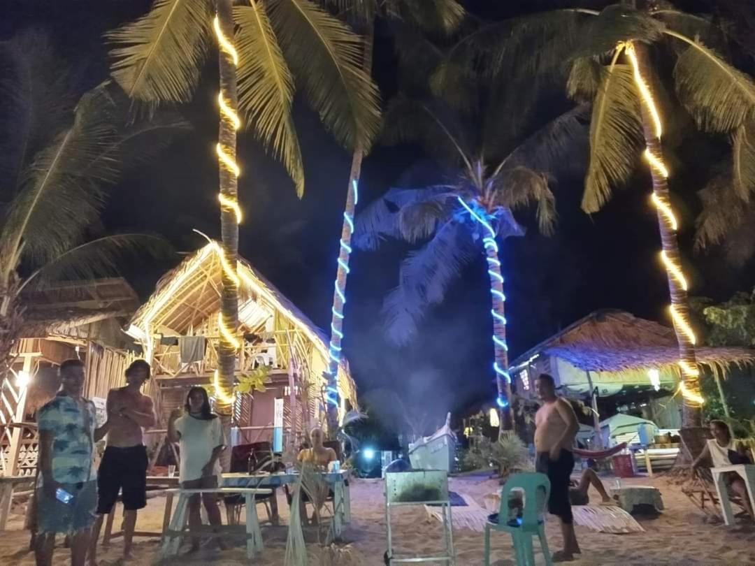 8 Star Paradise Campsite Locaroc